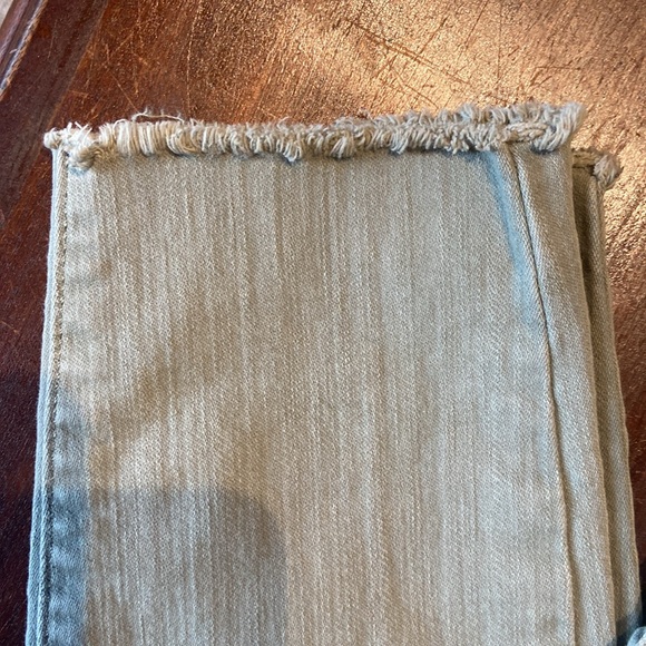 Universal Thread Mid Rise Skinny - Picture 4 of 5